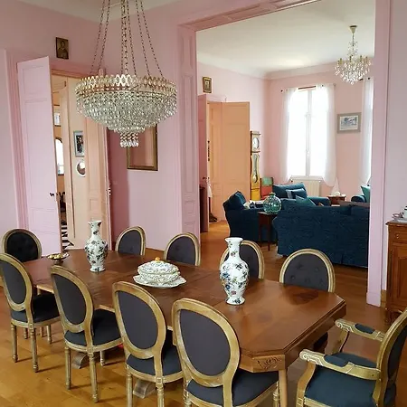 Chateau De L'allee * Gontaud-de-Nogaret