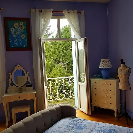 Chateau De L'allee Couette-café