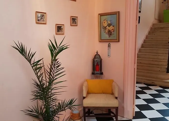 Oda ve Kahvaltı Chateau De L'allee