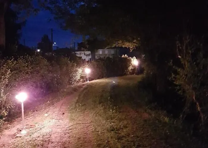 Oda ve Kahvaltı Chateau De L'allee