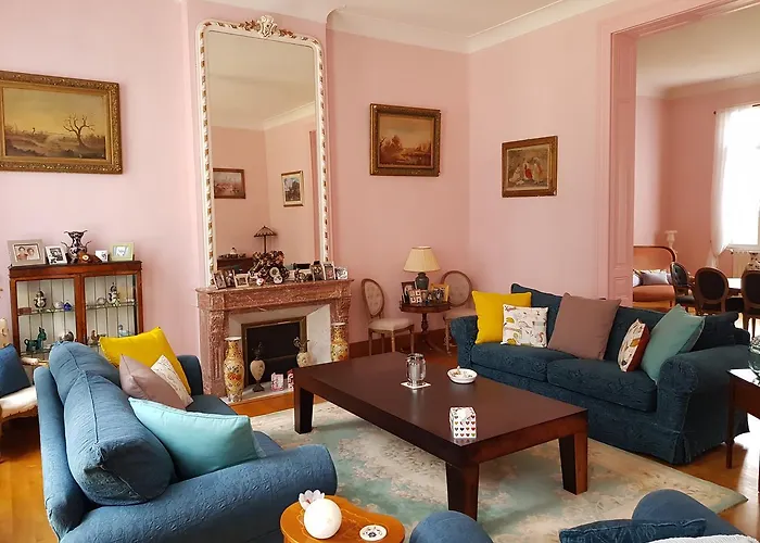 Chateau De L'allee Gontaud-de-Nogaret