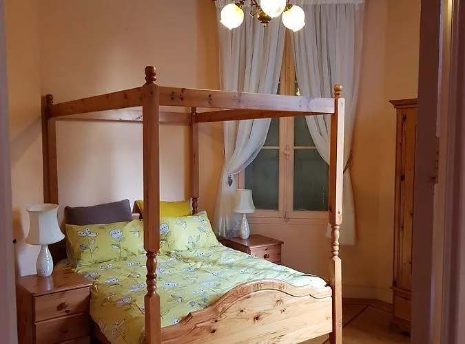 Oda ve Kahvaltı Chateau De L'allee