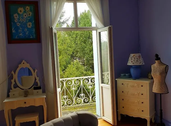 Chateau De L'allee Oda ve Kahvaltı